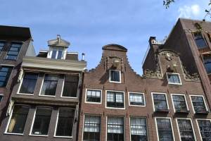 7 Tips for a Trip to Amsterdam for First Timers to The Netherlands! Image of one of the hooks, picture zoomed in.