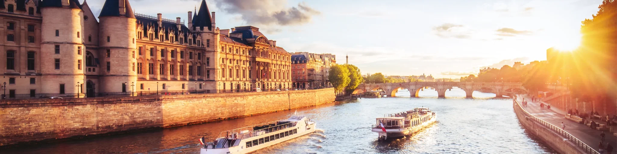 Travel Guides, Itineraries and Tips Travel Guides, Itineraries and Tips